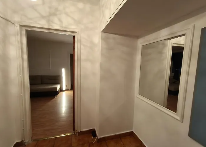 - 2 Sector 3 ,titan, Ior Parc * Bucharest